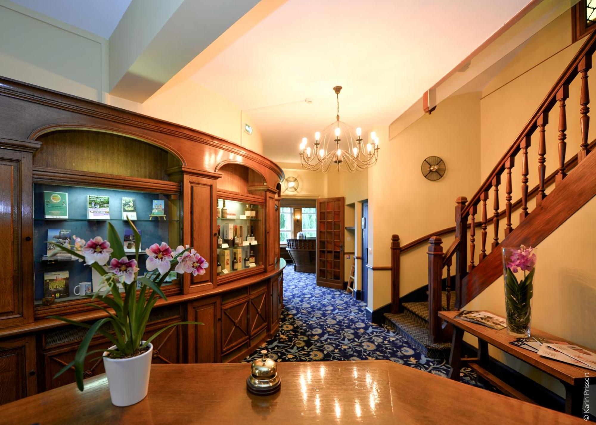 Hostellerie Saint Pierre Экстерьер фото