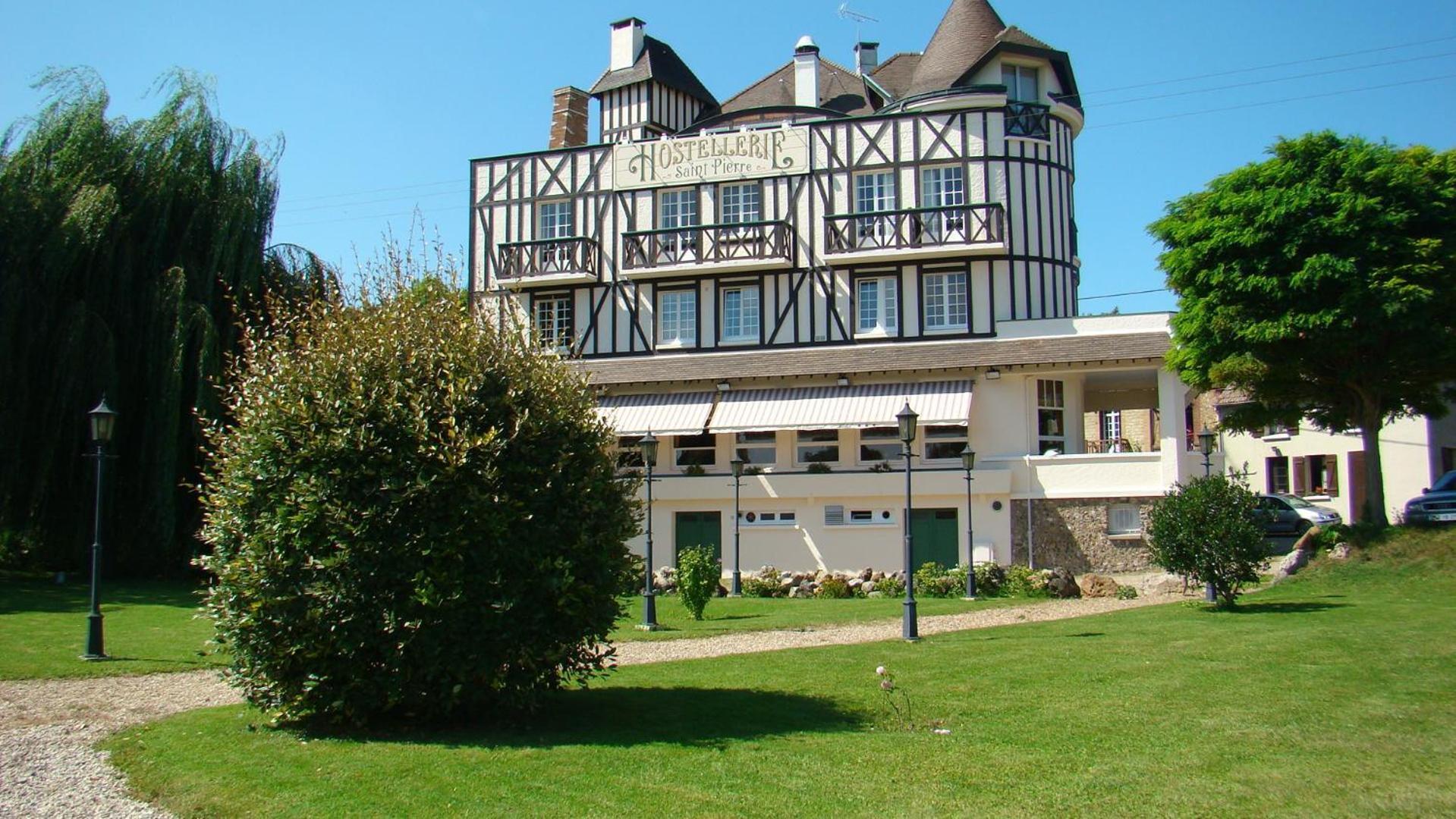 Hostellerie Saint Pierre Экстерьер фото